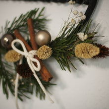 Lade das Bild in den Galerie-Viewer, Dekoring "Frohe Weihnachten"