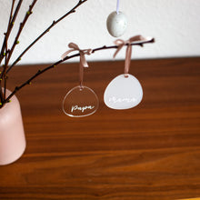 Lade das Bild in den Galerie-Viewer, Personalisierte Osterei-Anhänger aus Acrylglas