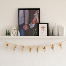 Lade das Bild in den Galerie-Viewer, *joyful* Wimpel-Girlande