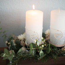 Lade das Bild in den Galerie-Viewer, Zahlenringe aus Holz (eins bis vier)